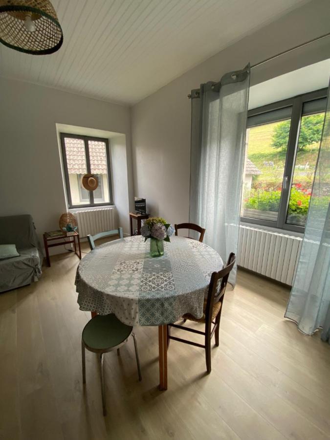 La Maison De Marie Junhac Eksteriør billede